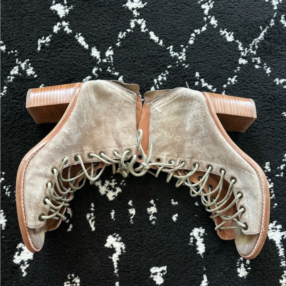 Jeffrey Campbell Cors Peep Toe Bootie - Picture 4 of 7